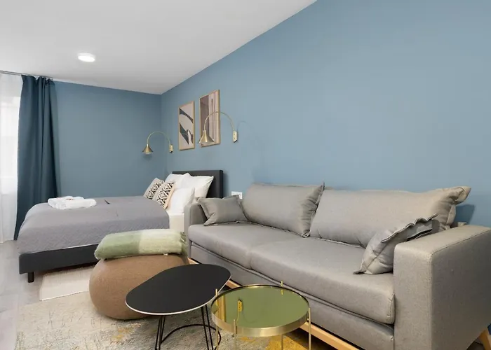 Arbio I Ξενοδοχείο με διαμερίσματα Κόμπλεντς