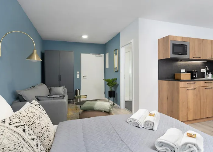 Arbio I Ξενοδοχείο με διαμερίσματα Κόμπλεντς